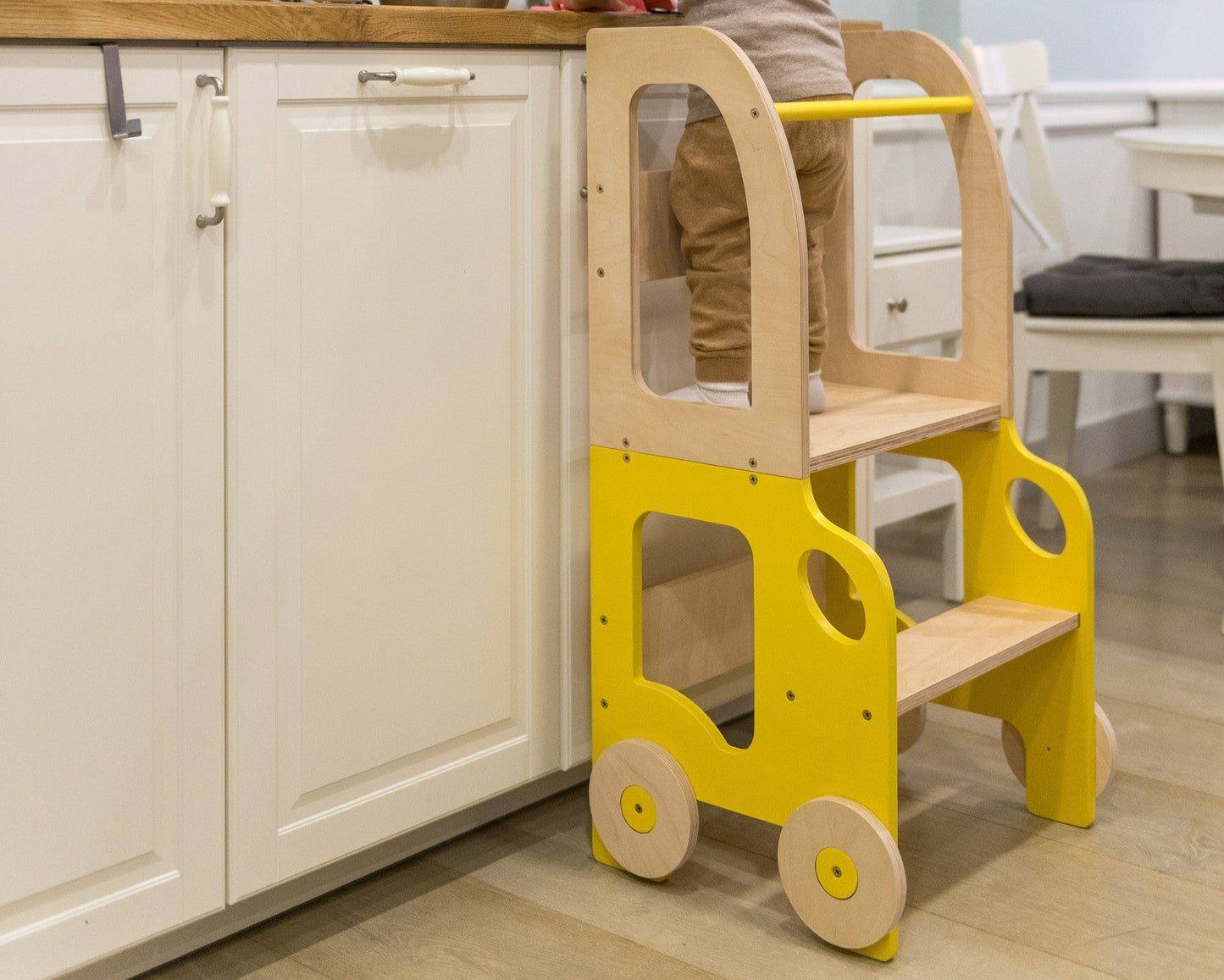 Car Kitchen Helper / Learning Table